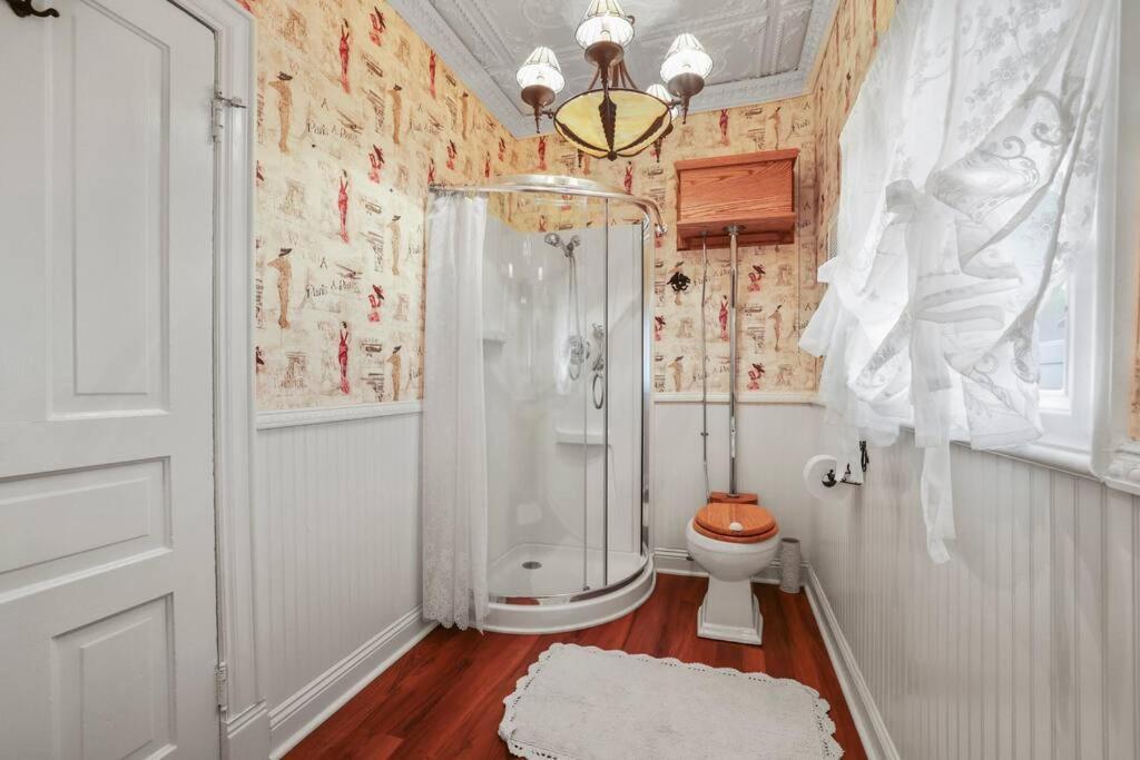 Charming Victorian Home - 2 Minutes To Downtown Ланкастер Екстер'єр фото